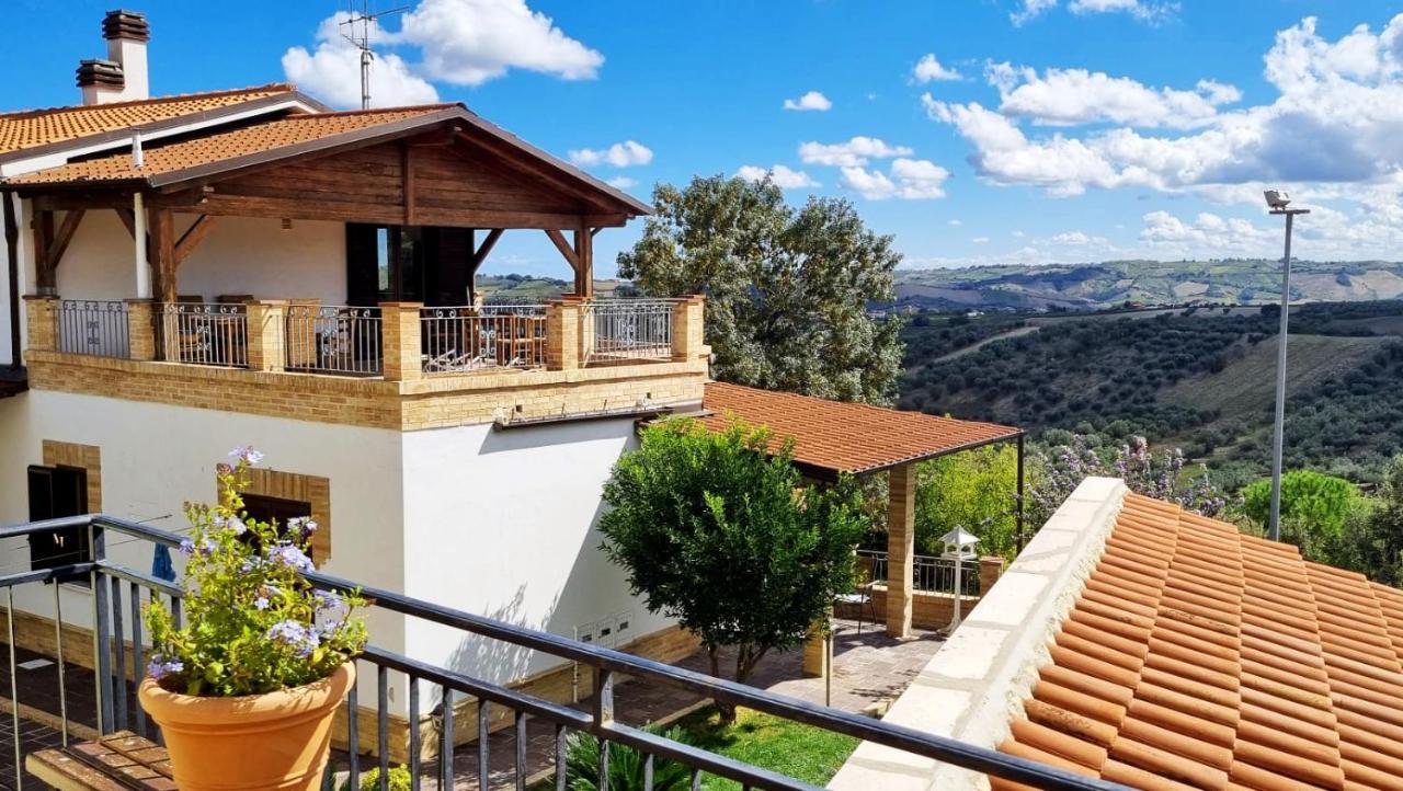 La Vigna Di Ranco Agriturismo Paglieta Luaran gambar